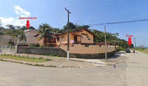 Perfeito e encostado na praia