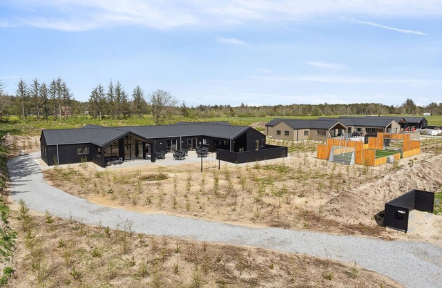 Pet friendly home in ålbæk with sauna