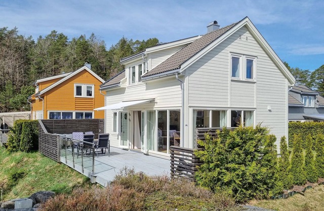 Pet friendly home in Risør