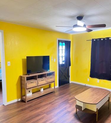 Pet friendly newly renovated home in Central Okc
