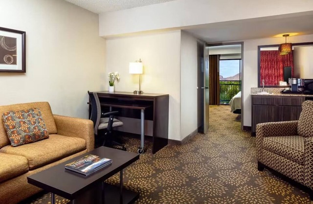Pet-Friendly Retreat w/Pool & Lush Backyard Oasis - Free Airport Shuttle