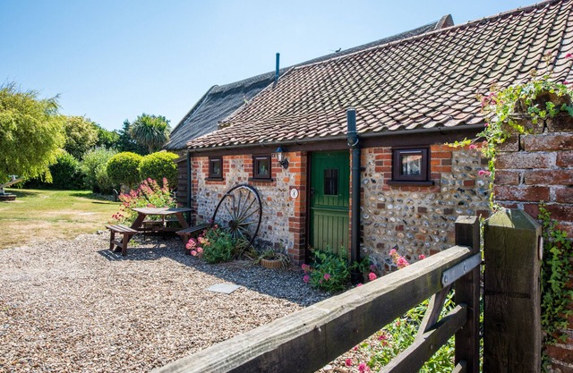 Pilgrims Prospect - Two Bedroom House, Sleeps 4