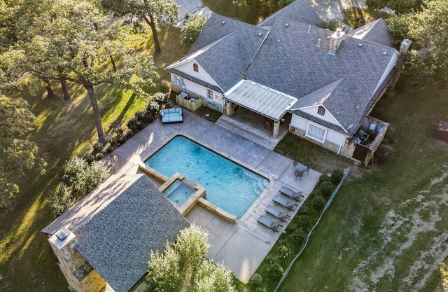 Pilot Point Ranch w/ Private Pool