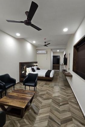 Pincode90 Executive Suites