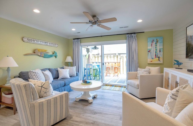 Pine Knoll Townes 132: Almost Oceanfront Townhouse in Pine Knoll Shores, NC!