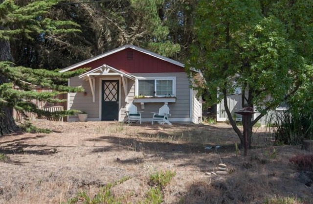 Pine View Cottage - Perfect For Two