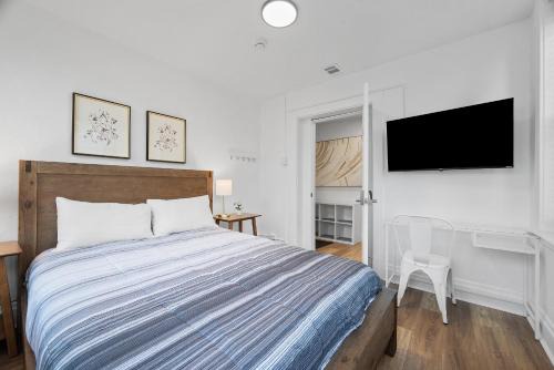 Pittsburgh Shadyside 2A Bright and Stylish Private Bedroom with Shared Bathroom