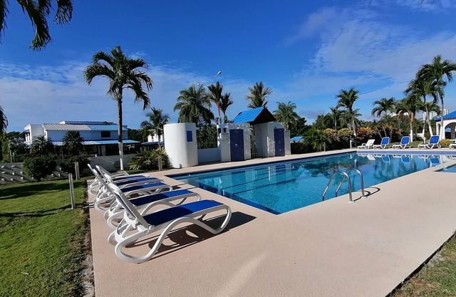 Playa Blanca 3bdrm Balcony Ocean View