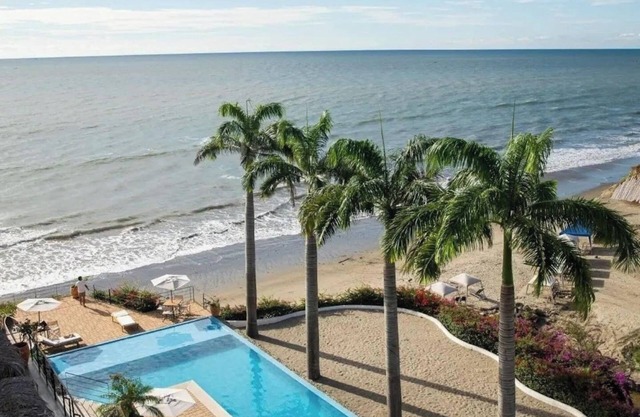 Playa + Piscina Privada + Resort
