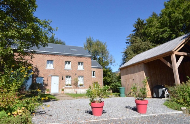 Pleasant holiday home with garden in Ciney