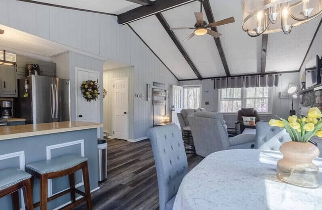 Pocono Cabin Big Bass Lake Resort Ski, Indoor Pool