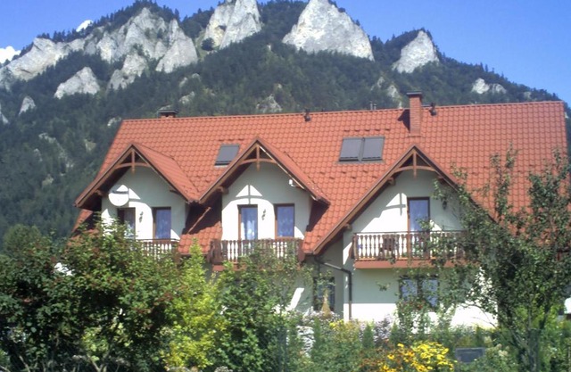 Pokoje z aneksami kuchennymi u Wiktorii