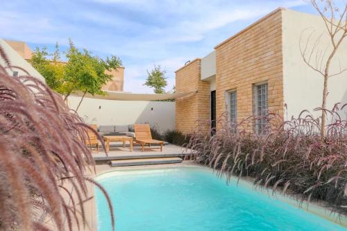 Portal Chalets With Private Pool - Al-Rawda