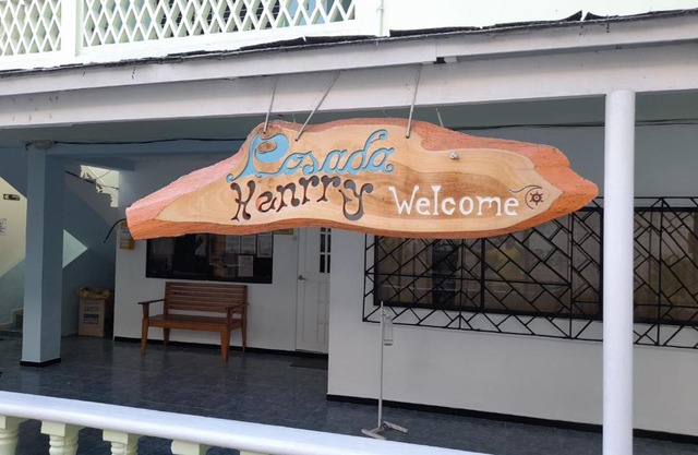 Posada Henry Sede Centro