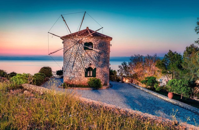 Potamitis Apartments - Stone Windmill