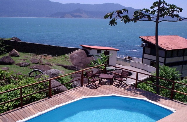 Pousada Isola Bella - Sobre o Mar