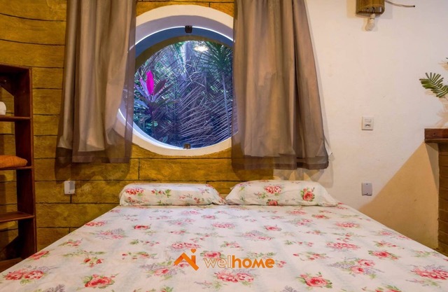 Praia de Imbassaí com charme e tranquilidade