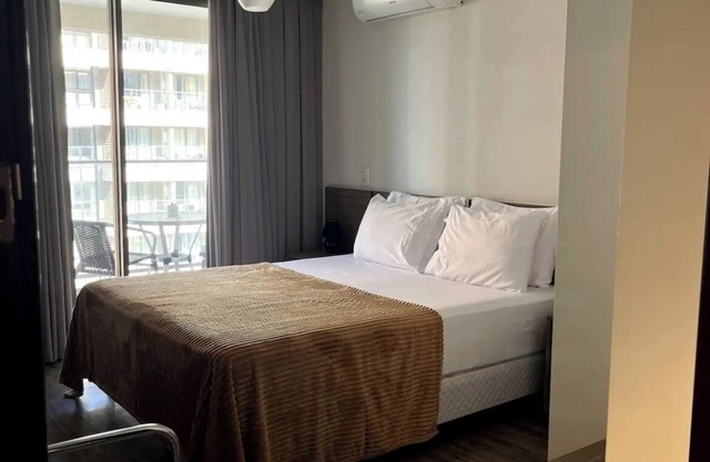 Premiere Balcony Suite