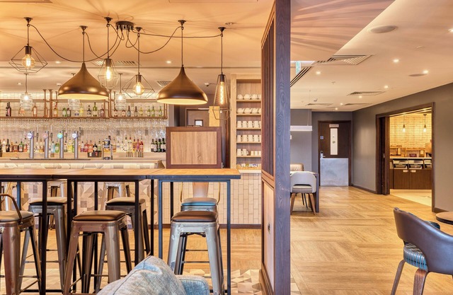 Premier Inn London Docklands - Canning Town