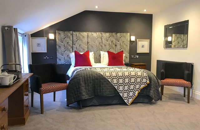 Premium Double - Ensuite.