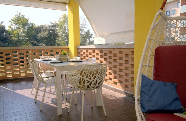 Prestigious and Modern apartment with Solarium