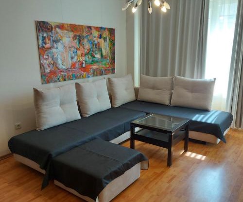 Private Apartment in Saint Elena