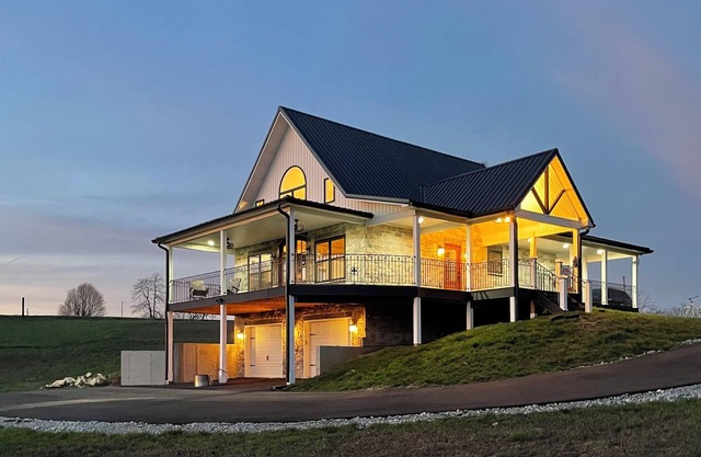 Private A-frame Cabin - Hot tub, Firepit & Views