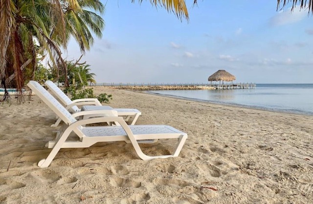 Private Beach Getaway near Cartagena with WiFi
