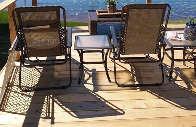 Private Lakefront Hideaway