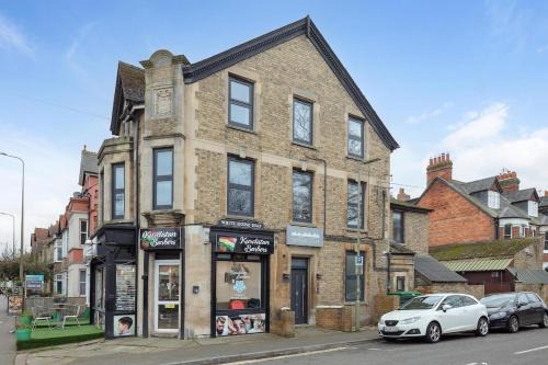Private multi apartment house in the heart of Oxford