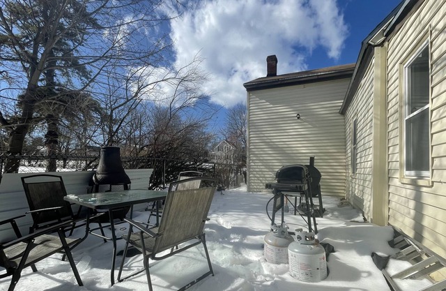 Private Pet Friendly Single Family Home