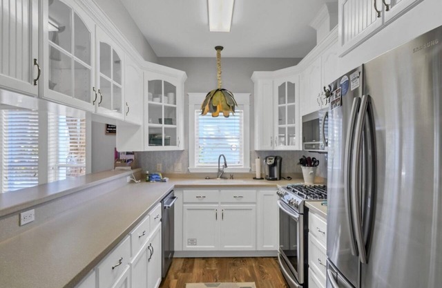 Private Pool ☀️ 600ft to Beach | Peek-a-boo Ocean View | Outdoor Shower | 4 Parking Spots ☀️