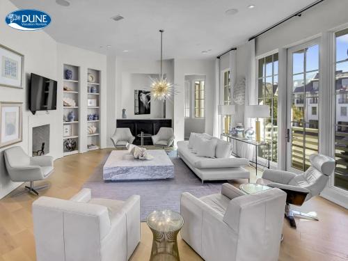 Private Pool, Gulf Views & Luxurious Features Throughout this Lovely Residence condo