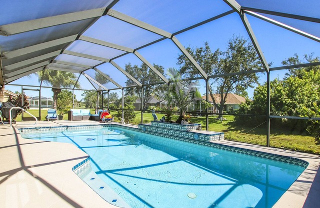 Private Pool, The Salted Rim