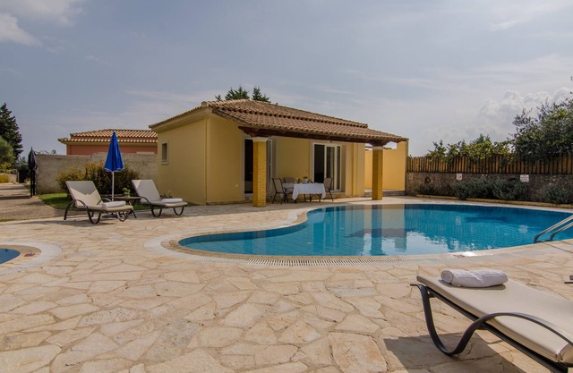Private Pool Villa Aleca in Dassia Corfu