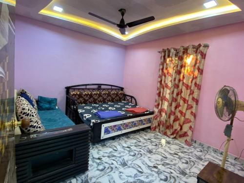 Private Room At Sai Sanis Villa Ghodbender Road Kasarvadavali Thane West