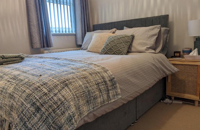 Private Room in House with Mountain view