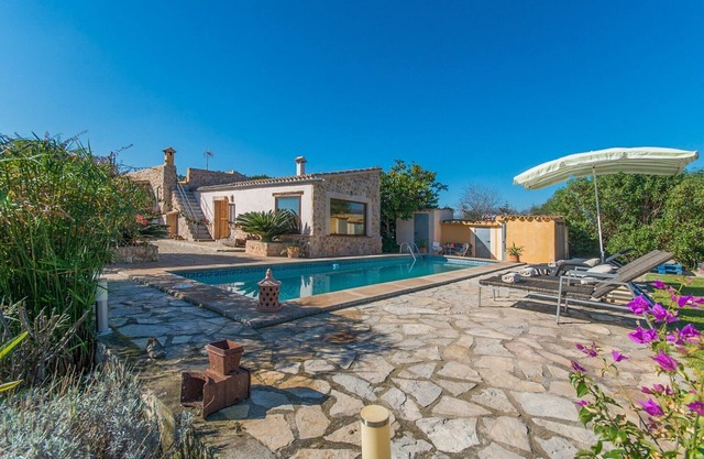Puigmaria in Mallorca with Pool & Near Inca