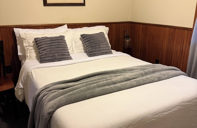 Pulaski Hideaway – Near Salmon River, Pet Friendly