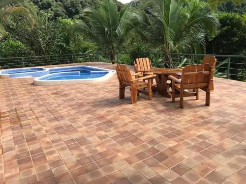 Pura Natura Lodge Arroyo