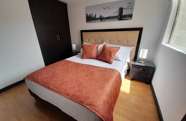 Quaint 2-bedroom apartment in Bogotá with city views