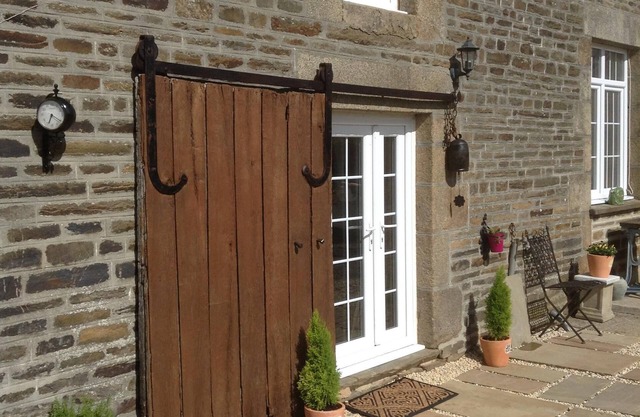 "Quaint French Cottage"
