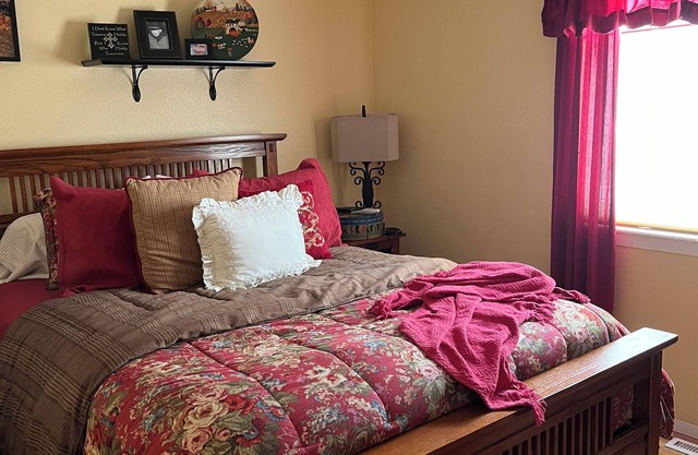 Quaint house within walking distance of Downtown Windsor and Windsor Lake.