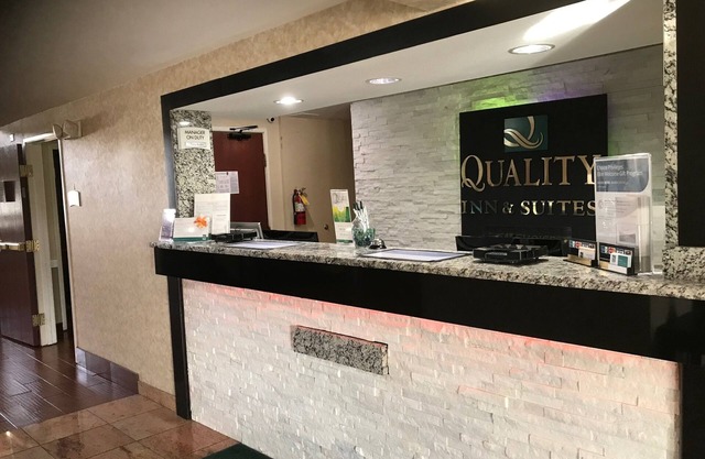 Quality Inn & Suites Middletown - Franklin