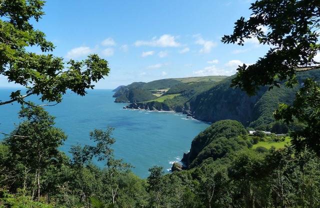 Quarme Cottage is located in the heart of Exmoor National Park at Wheddon Cross. Dog friendly