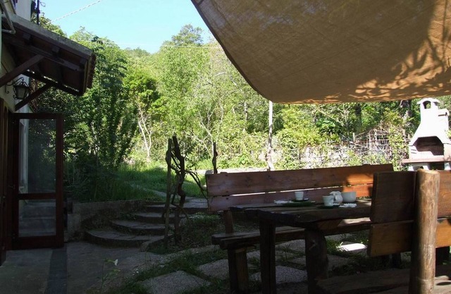 Quiet apartment on the ground floor with garden and terrace