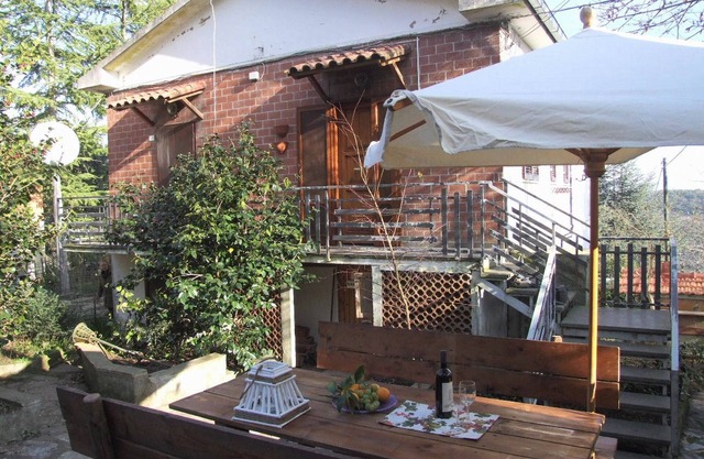 Quiet apartment with garden and terrace