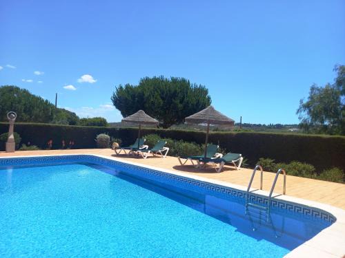 Quinta das AVES - Apartamento T2 com Piscina Comum