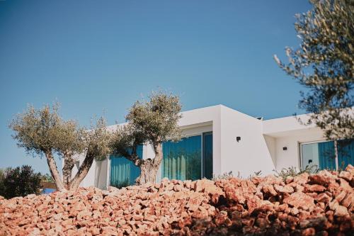 Quinta dos Vales Wine Estate