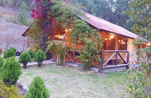 Quinta LA Veranera, Ubicado A 20 Minutos DE LA Ciudad DE Cuenca-ecuador